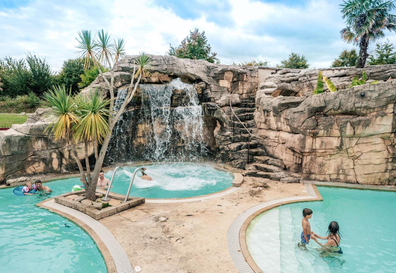 Camping De L'Orangerie De Lanniron Quimper Eksteriør bilde