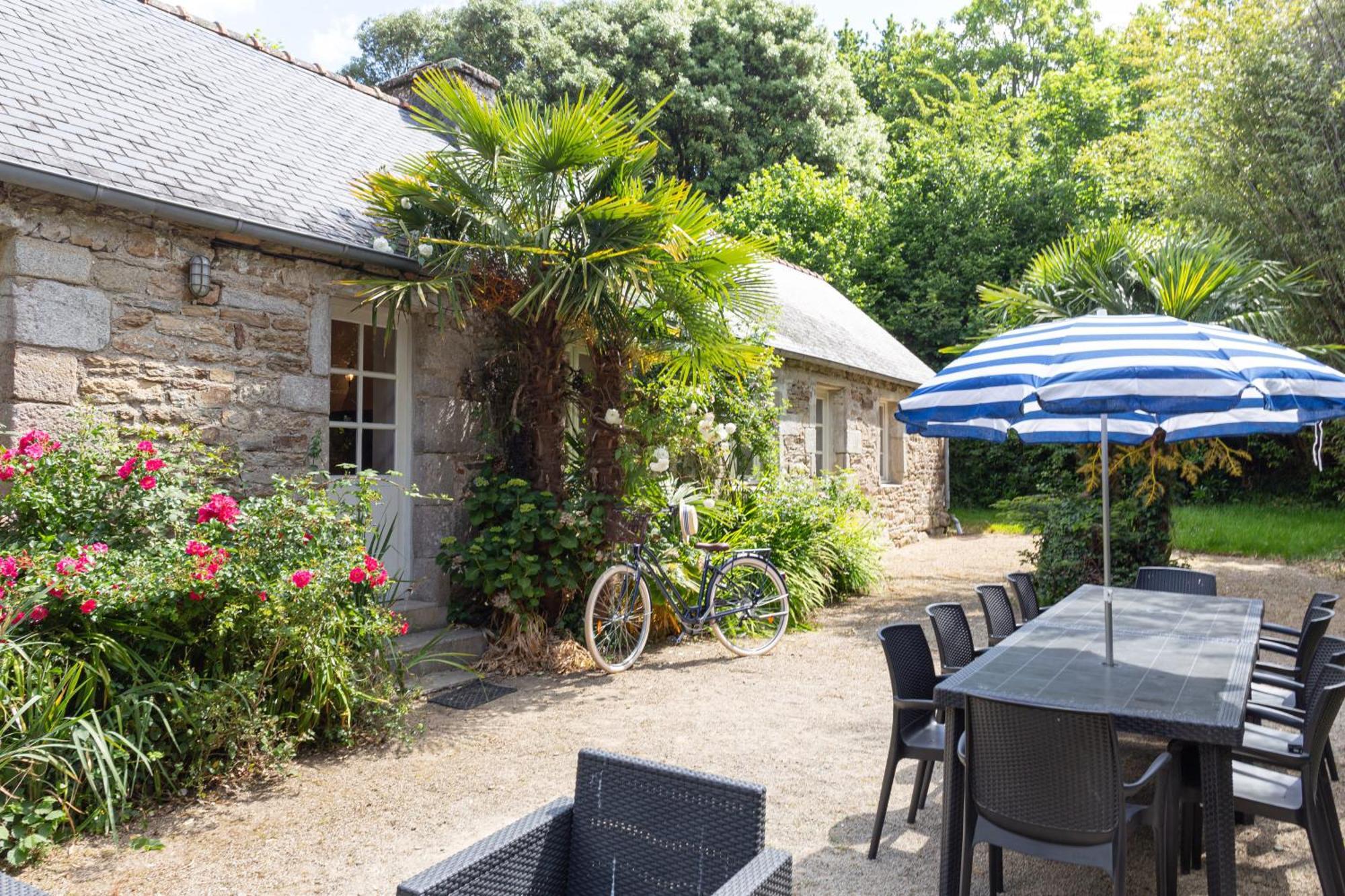 Camping De L'Orangerie De Lanniron Quimper Eksteriør bilde